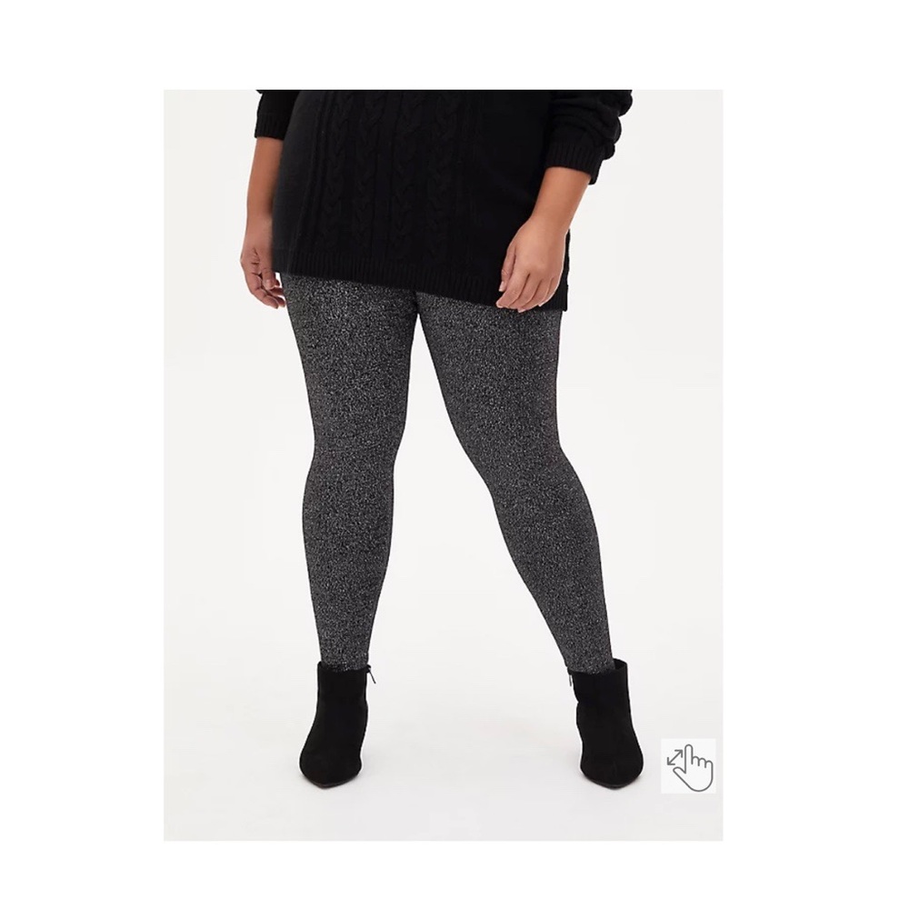 ‘Torrid Platinum Legging’🌟